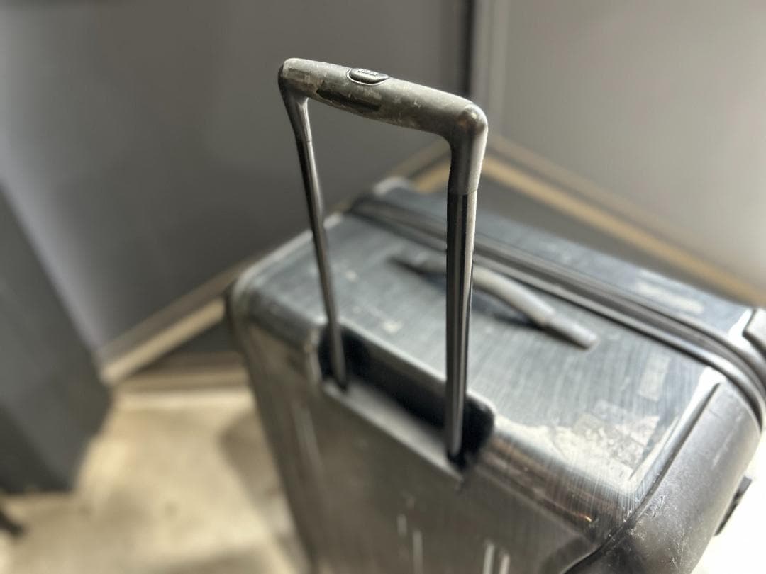 TUMI / トゥミ｜カーボンスーツケース｜カーボン製｜118 L　7泊以上