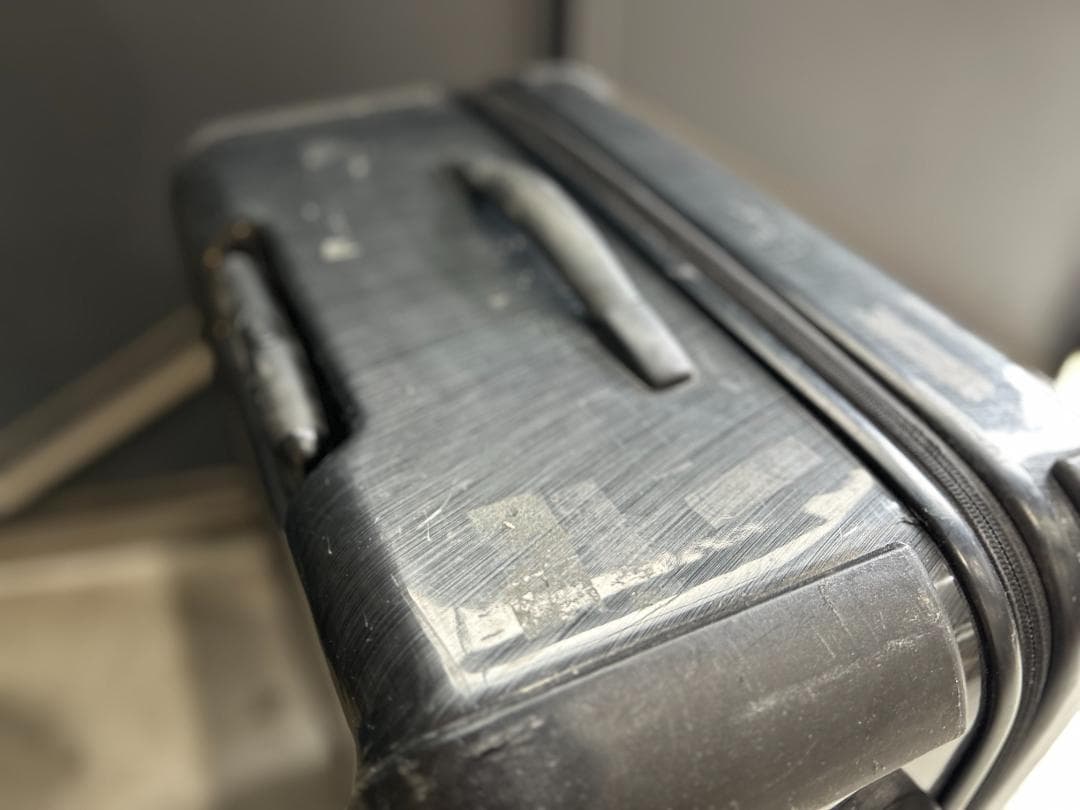 TUMI / トゥミ｜カーボンスーツケース｜カーボン製｜118 L　7泊以上