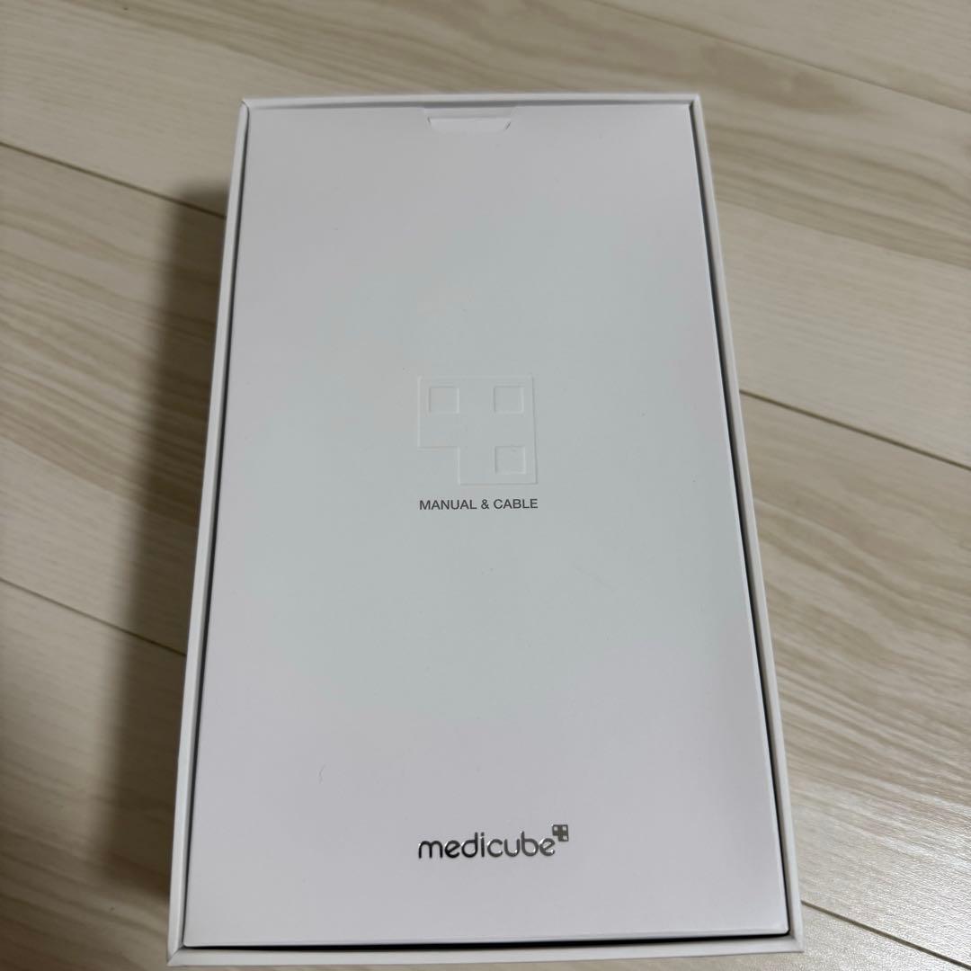 medicube メディキューブ 美顔器 AGE-R ブースタープロ