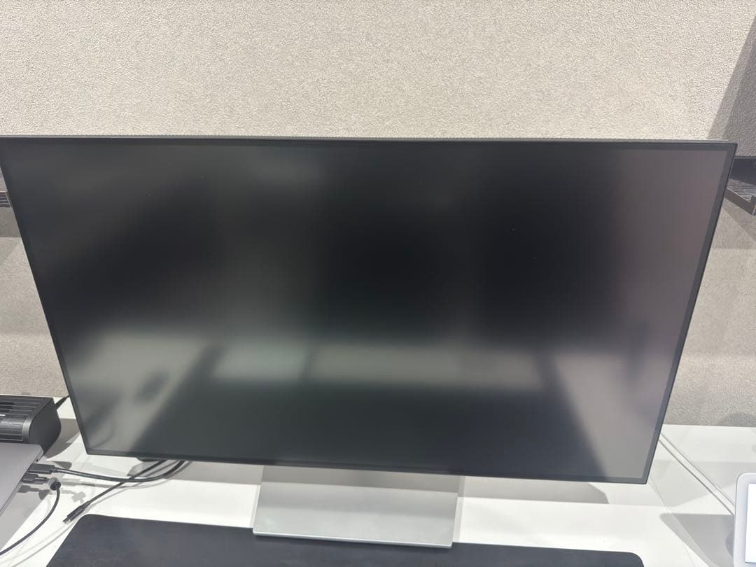 DELL U3223QE 4K 32インチモニター