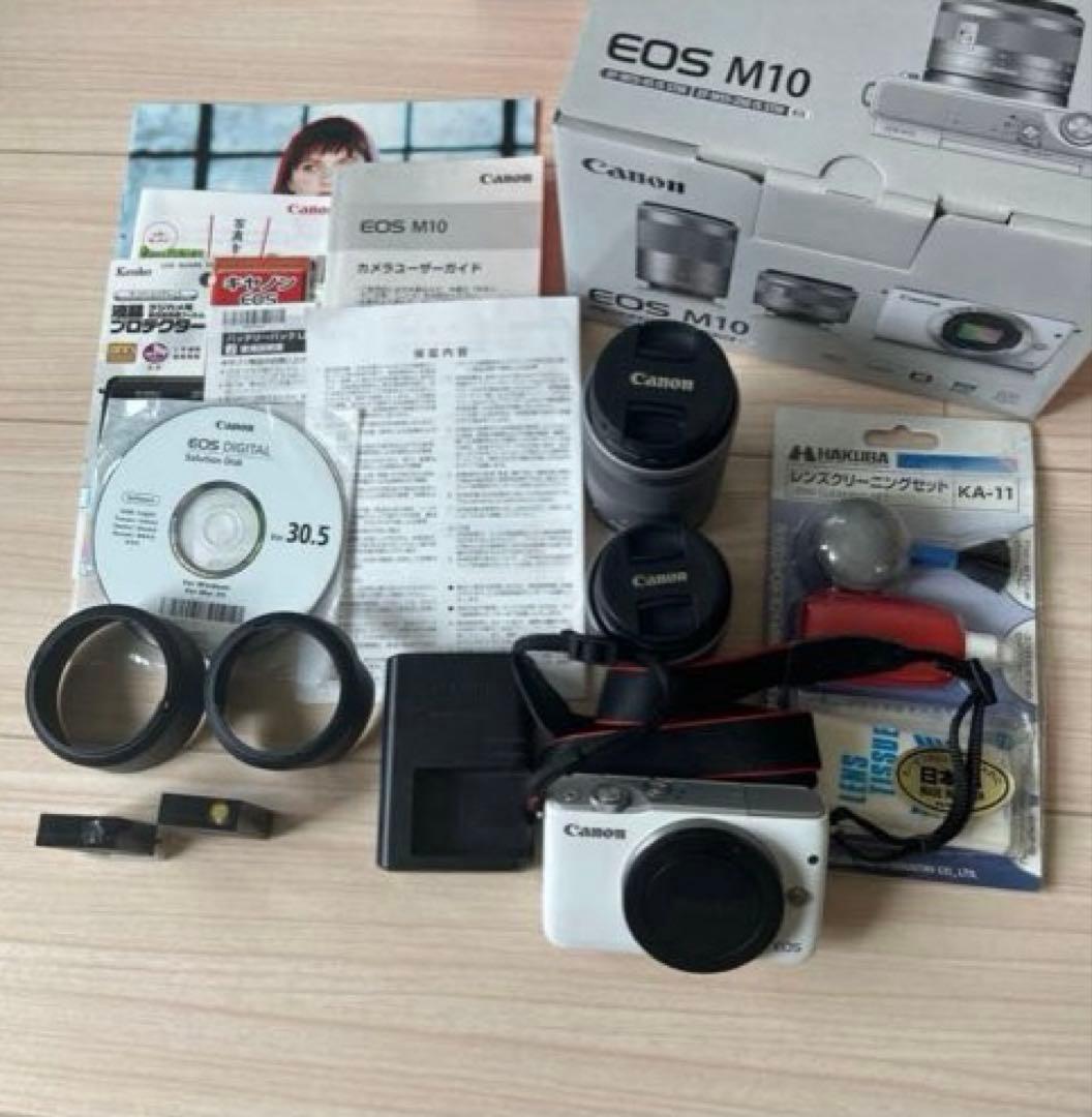 【土日限定値引中】美品 Canon EOS M10 ホワイト レンズ2本付き