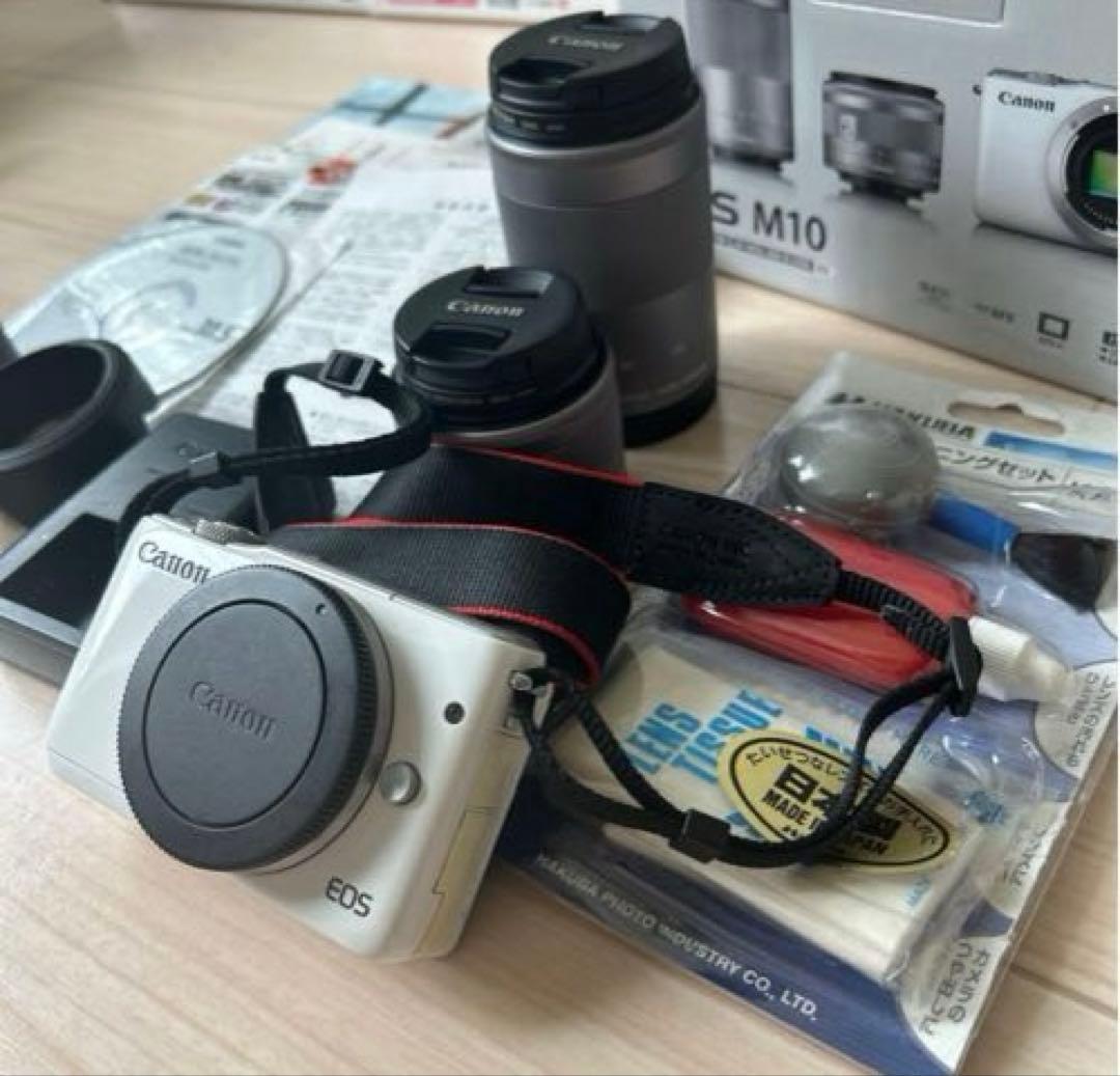 【土日限定値引中】美品 Canon EOS M10 ホワイト レンズ2本付き