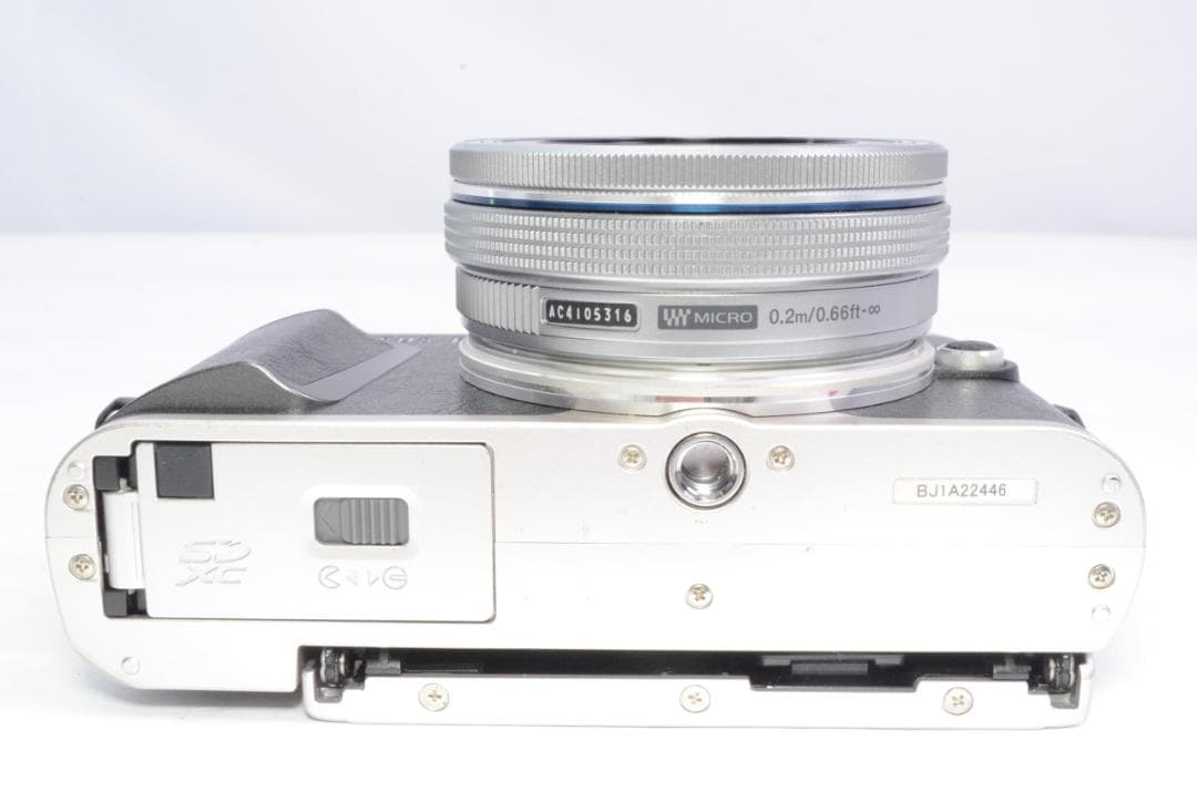 OLYMPUS PEN E-PL9 ミラーレスカメラ