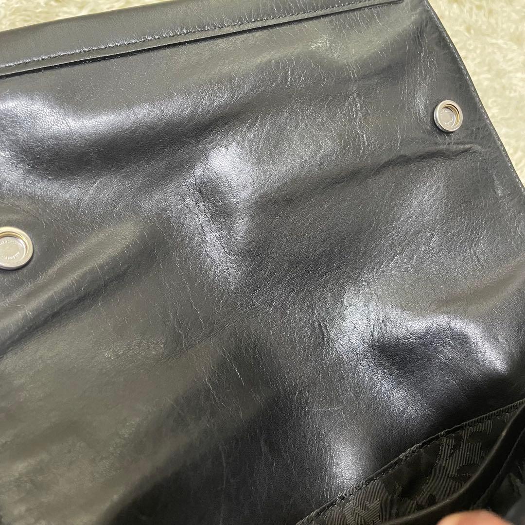 aniary アニアリ　ショルダーバッグ　メッセンジャーバッグ　ブラック　レザー