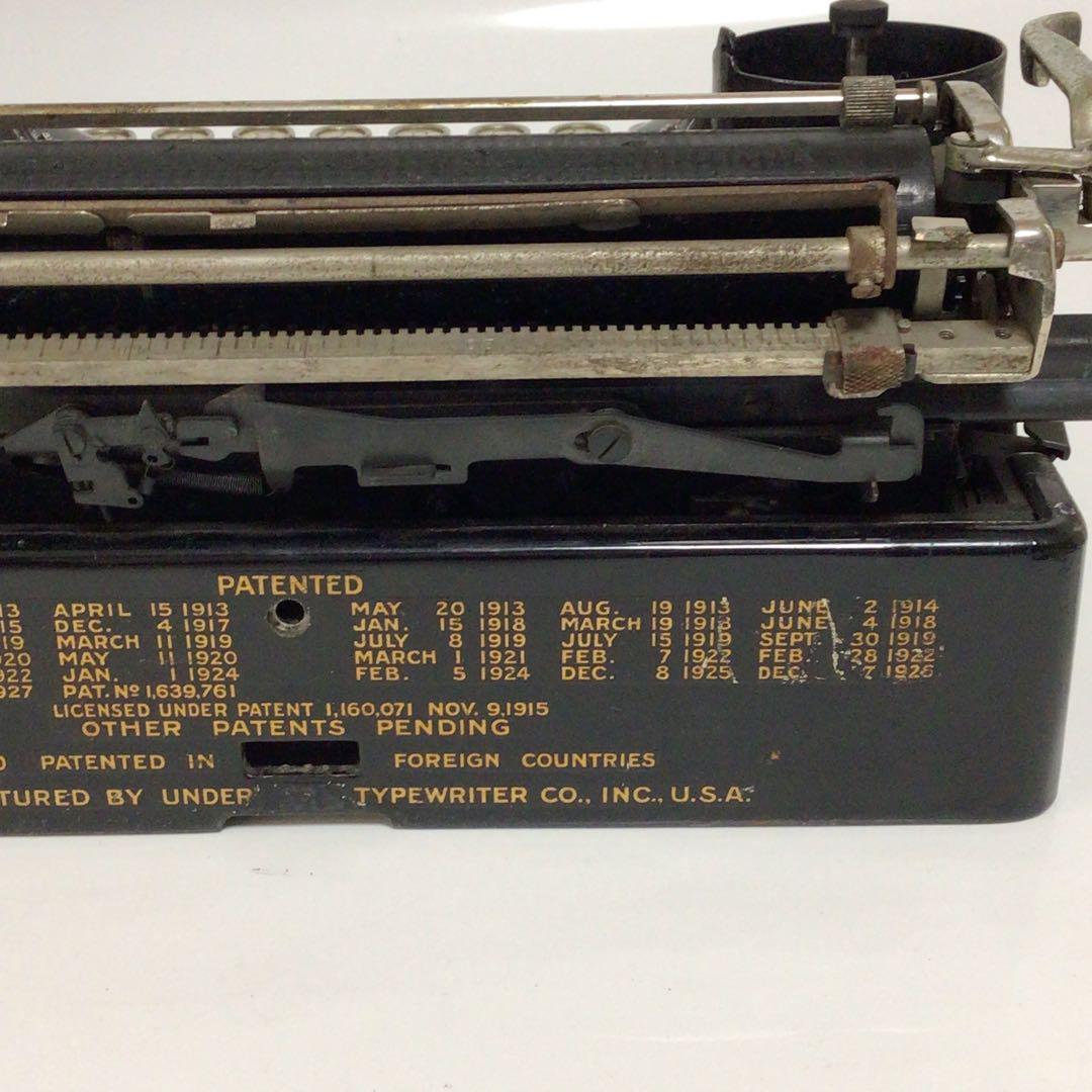 UNDERWOOD ポータブルタイプライター　レトロ　ビンテージ　アメリカ製