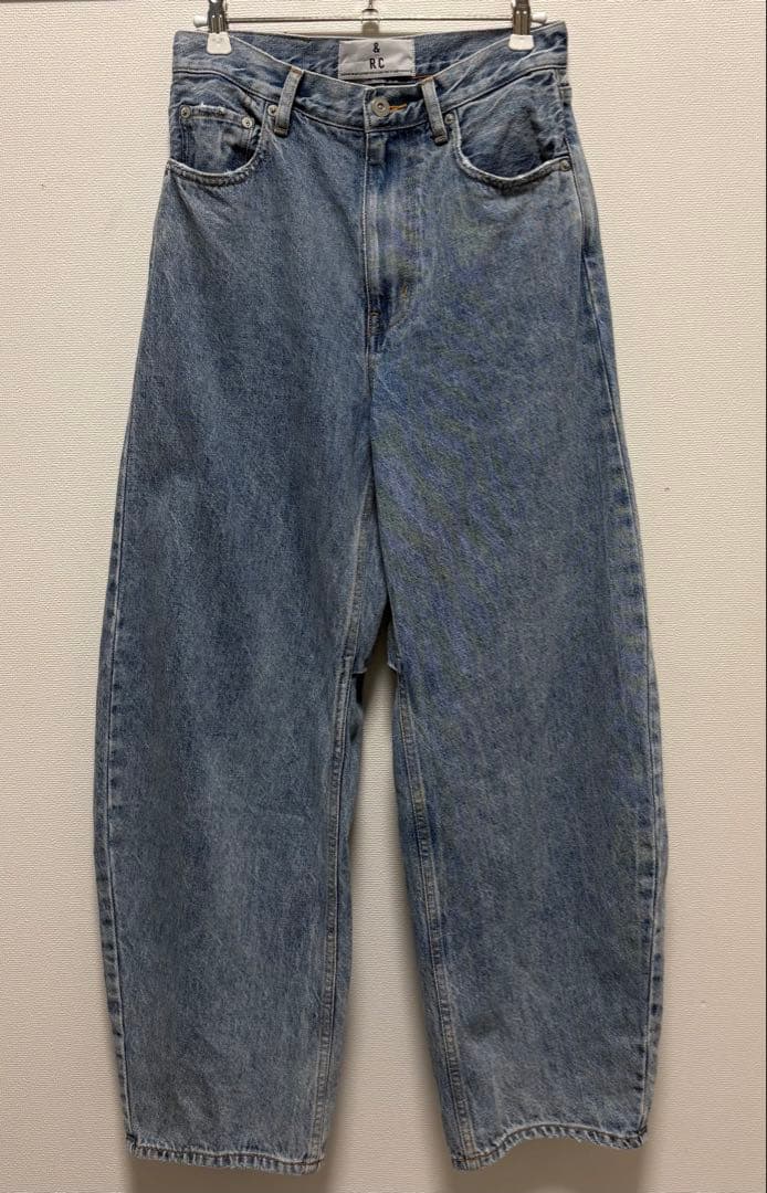 Curensology＜&RC＞カーヴィーデニムパンツ　ブルー　サイズ34