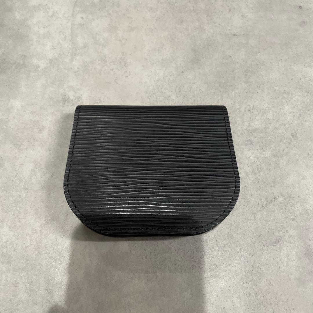 hana　LOUIS VUITTON エピレザー ケース ブラック