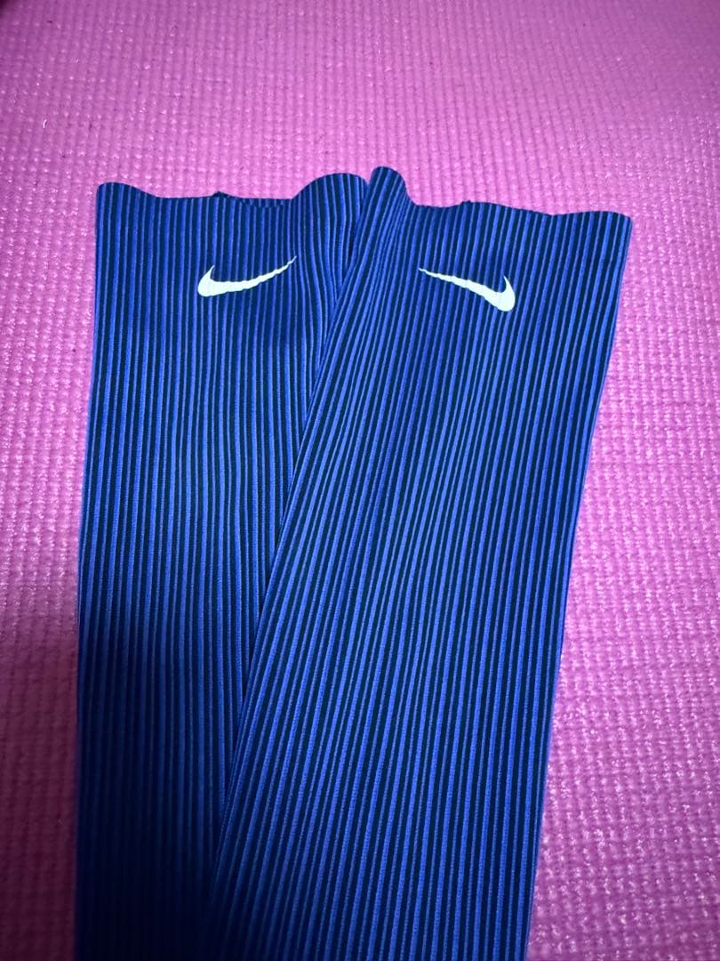 NIKEエアロスイフト アームスリーブ S