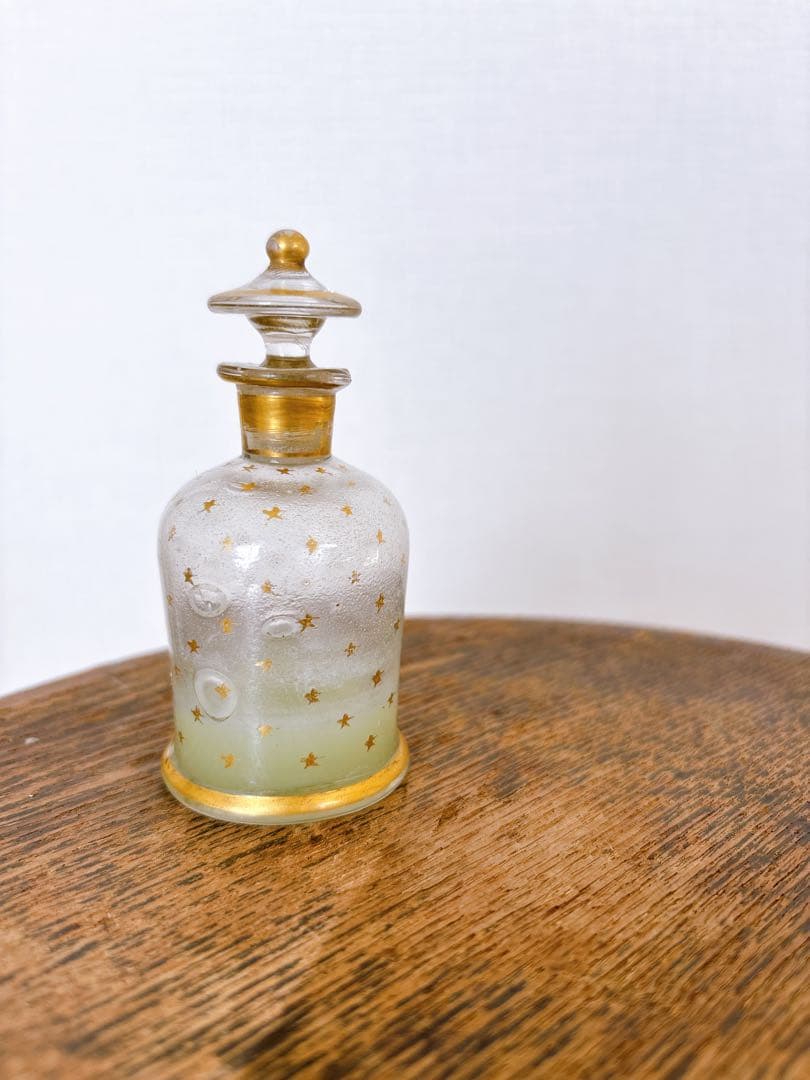 フランスアンティーク　NapoléonIII世時代吹きガラス製パフュームボトル
