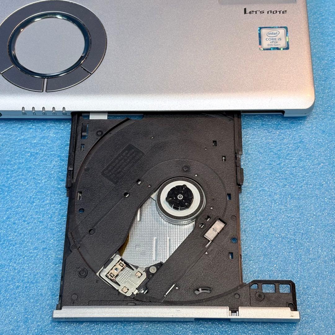 【軽量987g】Windows11ノートパソコン。DVDドライブ付レッツノート