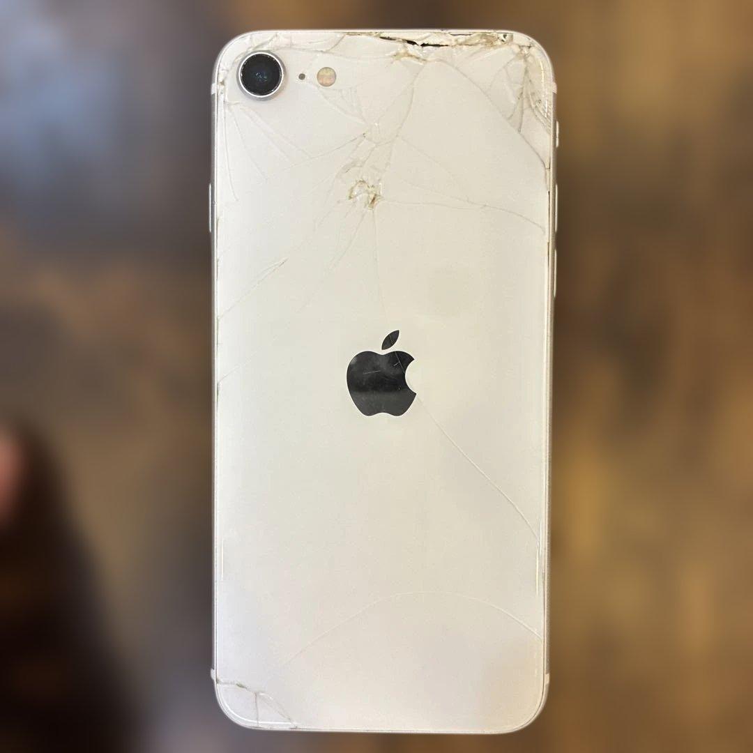 Apple iPhone SE 第二世代　ホワイト