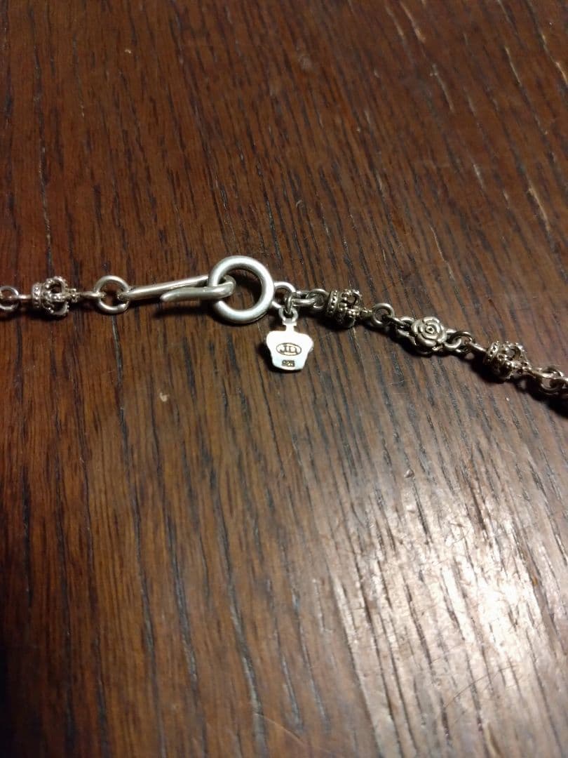 ジャスティンデイビス　シルバーネックレス