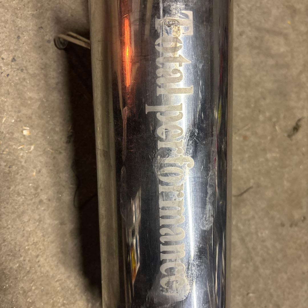 スノーモービルサイレンサー