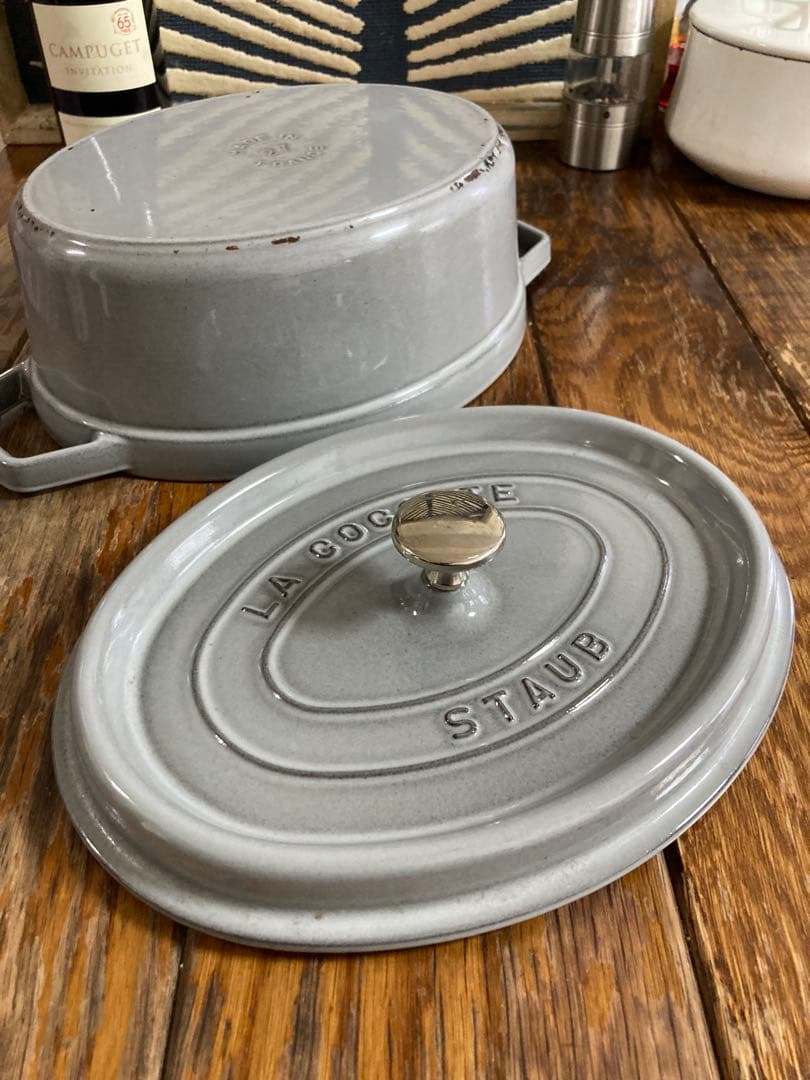 【staubストウブ】IH&ガス対応 27cmオーバル鍋 ※定価40,700円