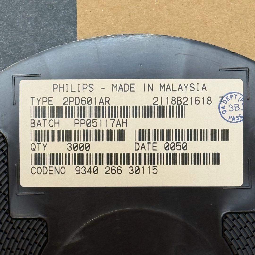 NPNチップトランジスター 4リール 2PD601AR 50V100mA