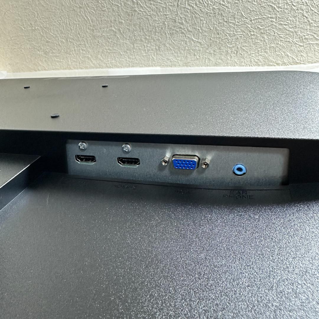 ASUS 31.5型 ゲーミングモニター