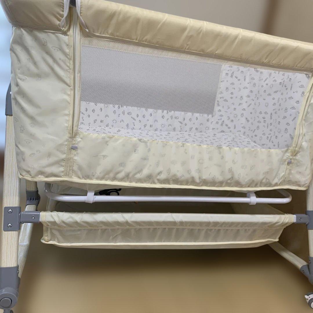 美品⭐︎ 値下げ！折りたたみ式　ベビーベッド　収納付き 付属品付