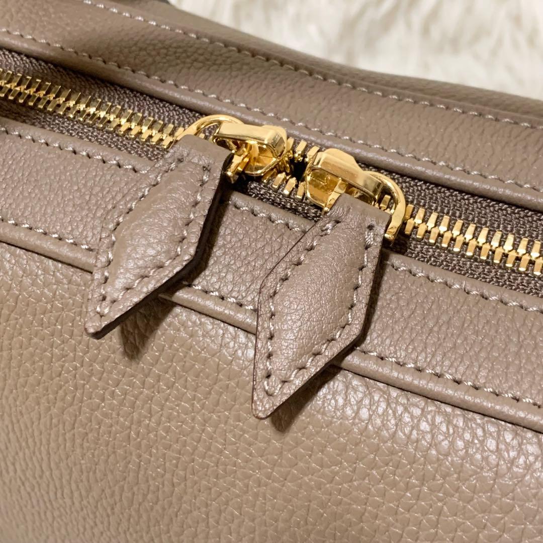 【未使用に近い】大峡製鞄 ゲント•メディア スリムオーバーナイト トープ