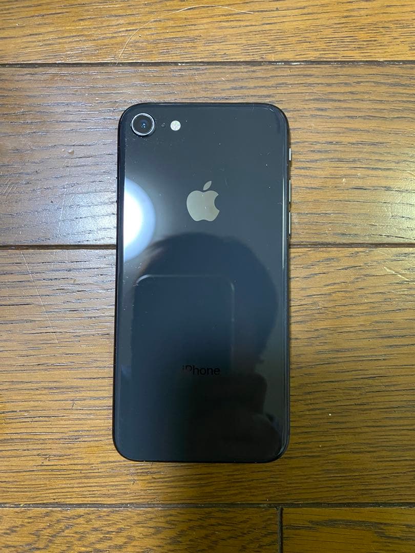 【状態良】iPhone8 SIMフリー　79%