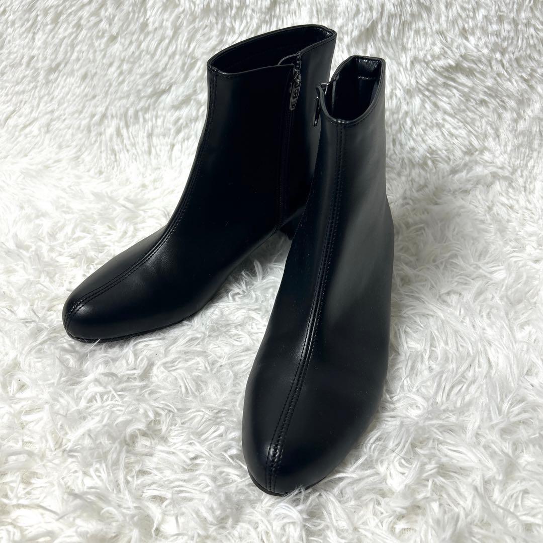 【新品・未使用品】RAKUNA 整体ショートブーツ ブラック サイズM 4E
