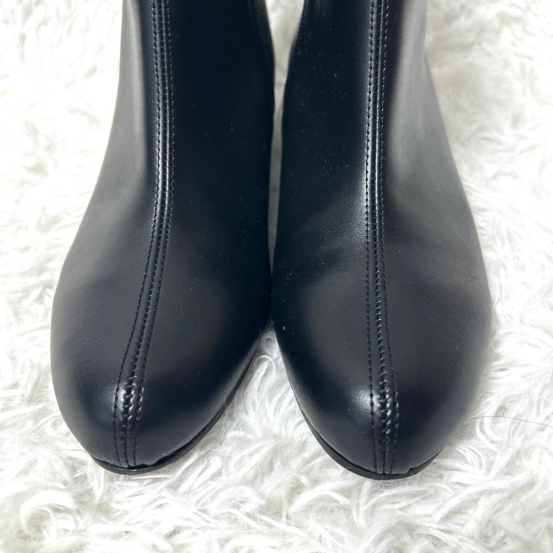 【新品・未使用品】RAKUNA 整体ショートブーツ ブラック サイズM 4E
