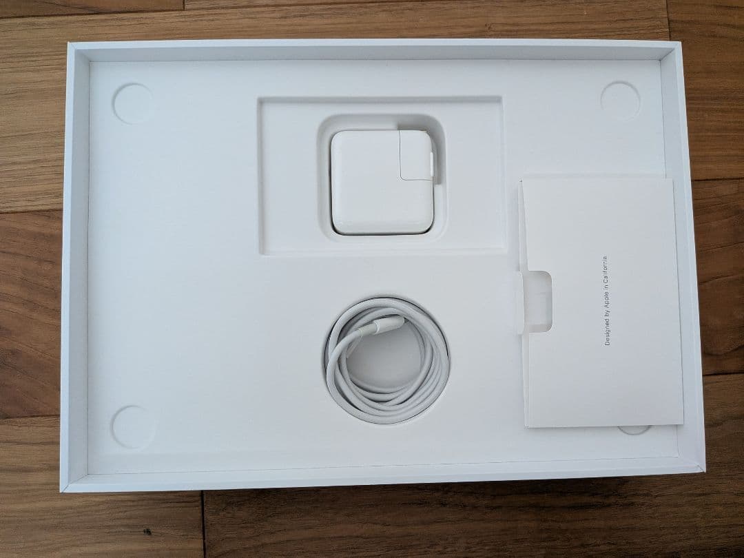 M1 MacBook 本体　USキーボード