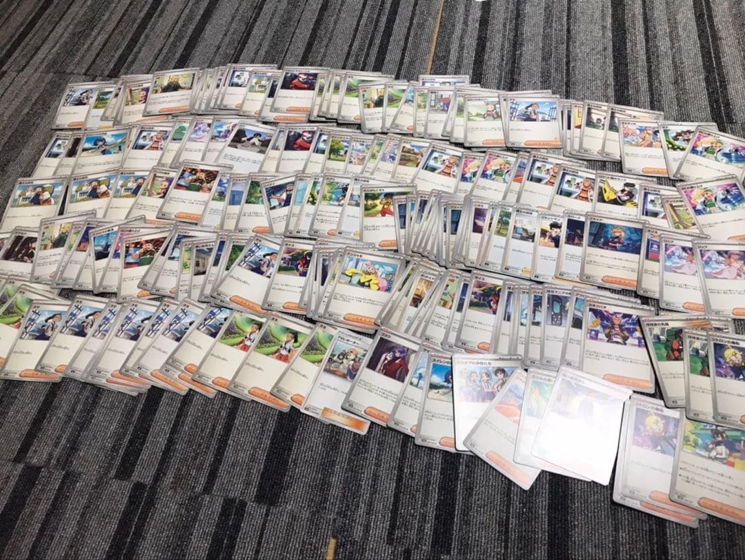 ポケカ引退品　デッキ4つ　レアカードまとめ