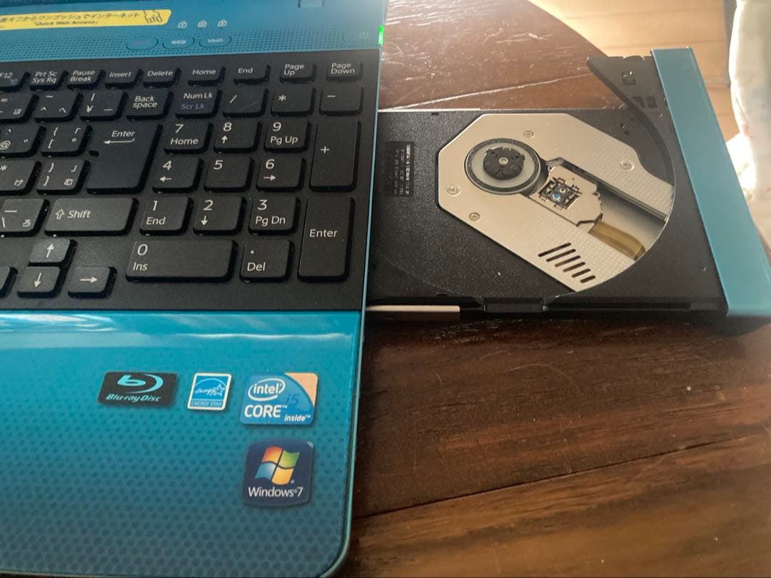 SONY VAIO VPCEB18FJ 15.6インチノートパソコン ブルー