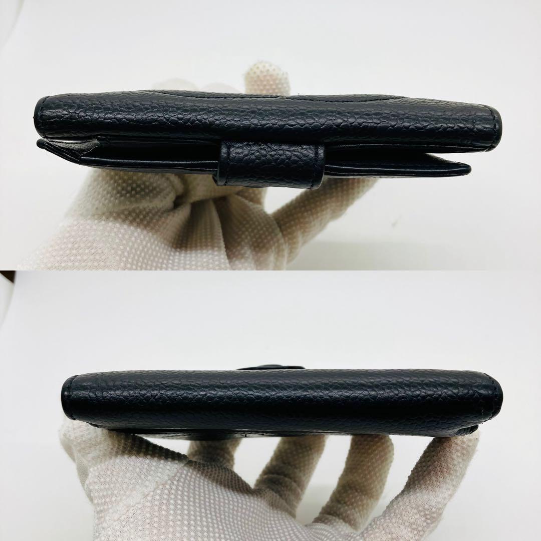 CHANEL シャネル 二つ折り財布 黒 レザー キャビアスキン A466