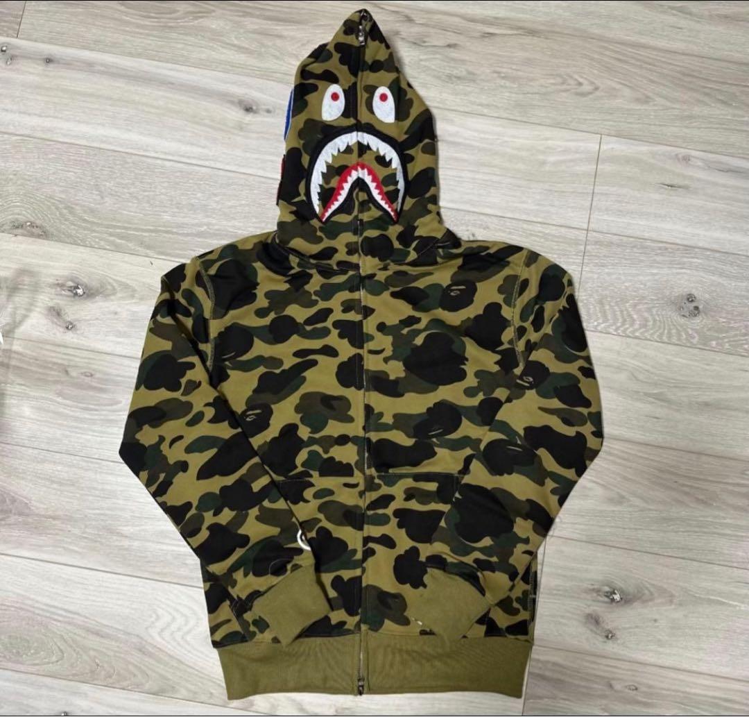 A Bathing Ape カモフラージュ シャークパーカー