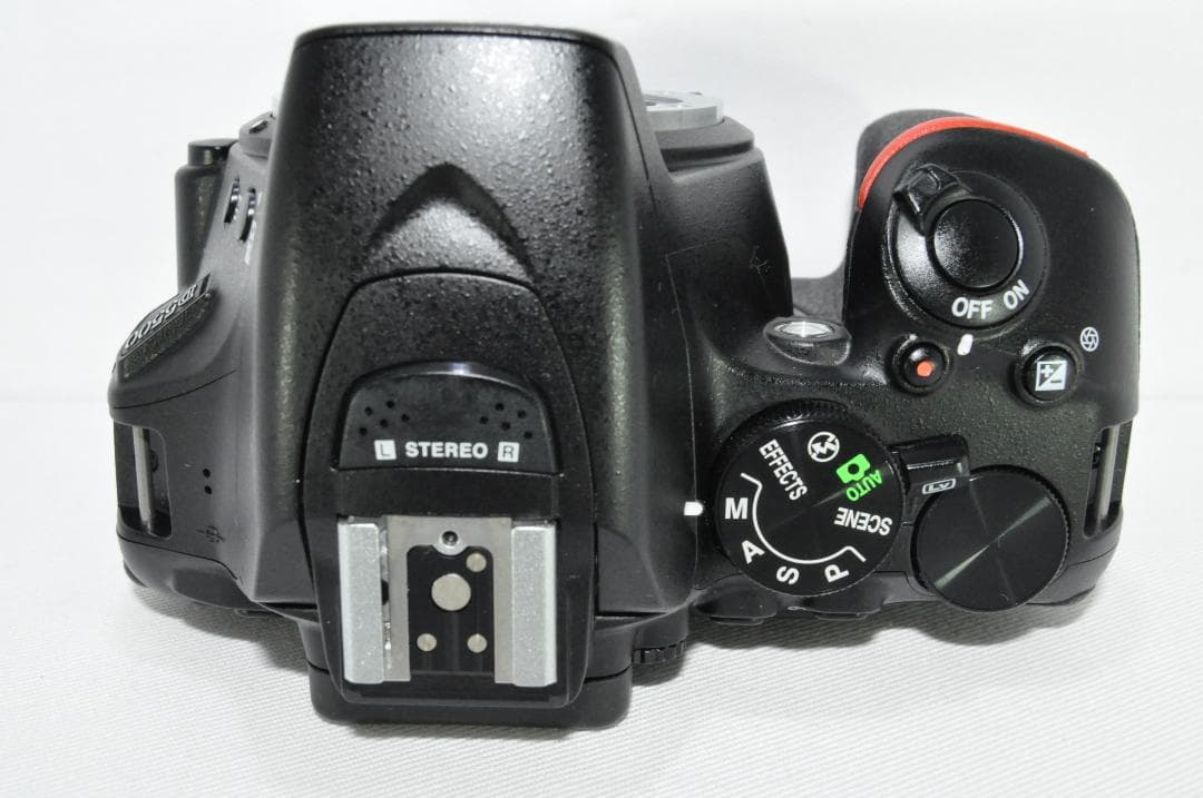 Nikon ニコン Ｄ5500 一眼カメラ 2416万画素 タッチ操作