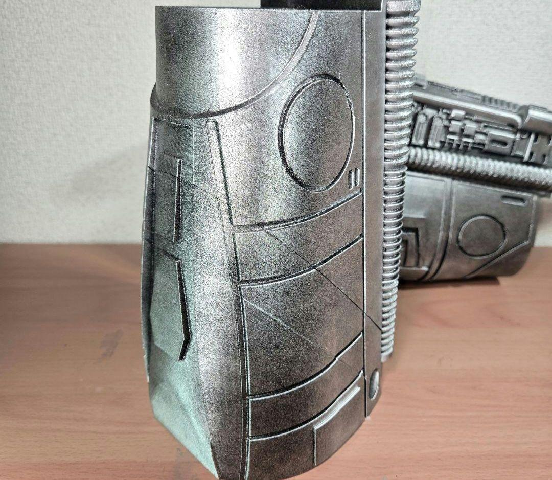 実物大　プレデター　　リストブレイドガントレット　レプリカ　エイリアン