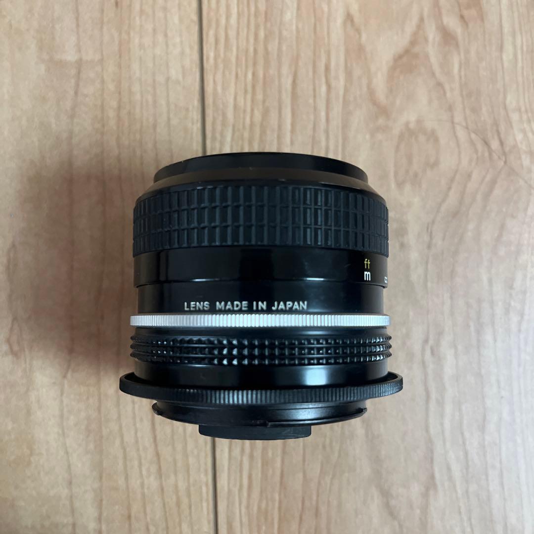 NIKKOR 24mm f/2.8 レンズ Canon eosマウント付き