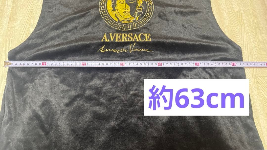 A.VERSACE ベスト