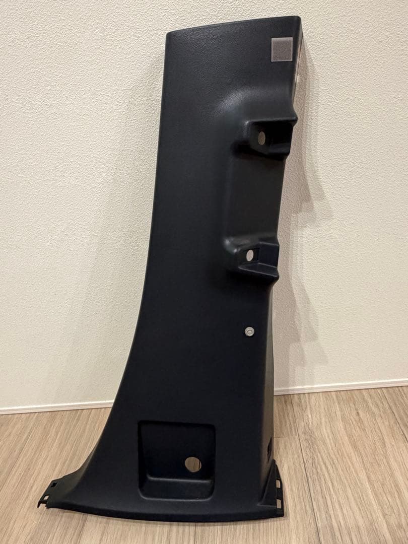 デリカd5 純正遮光パーテーションセンターカーテン、ヘッドライニングガーニッシュ