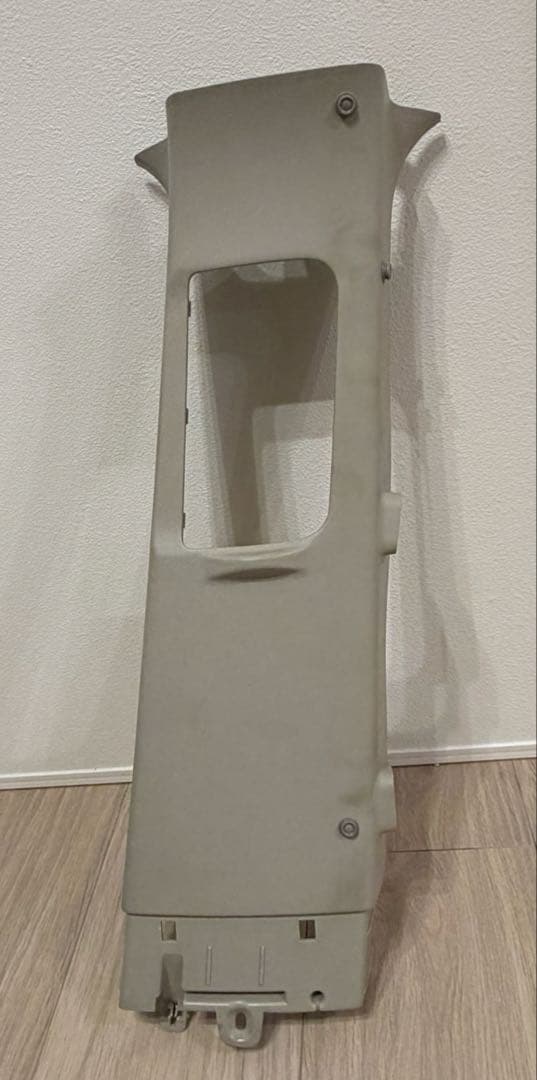 デリカd5 純正遮光パーテーションセンターカーテン、ヘッドライニングガーニッシュ