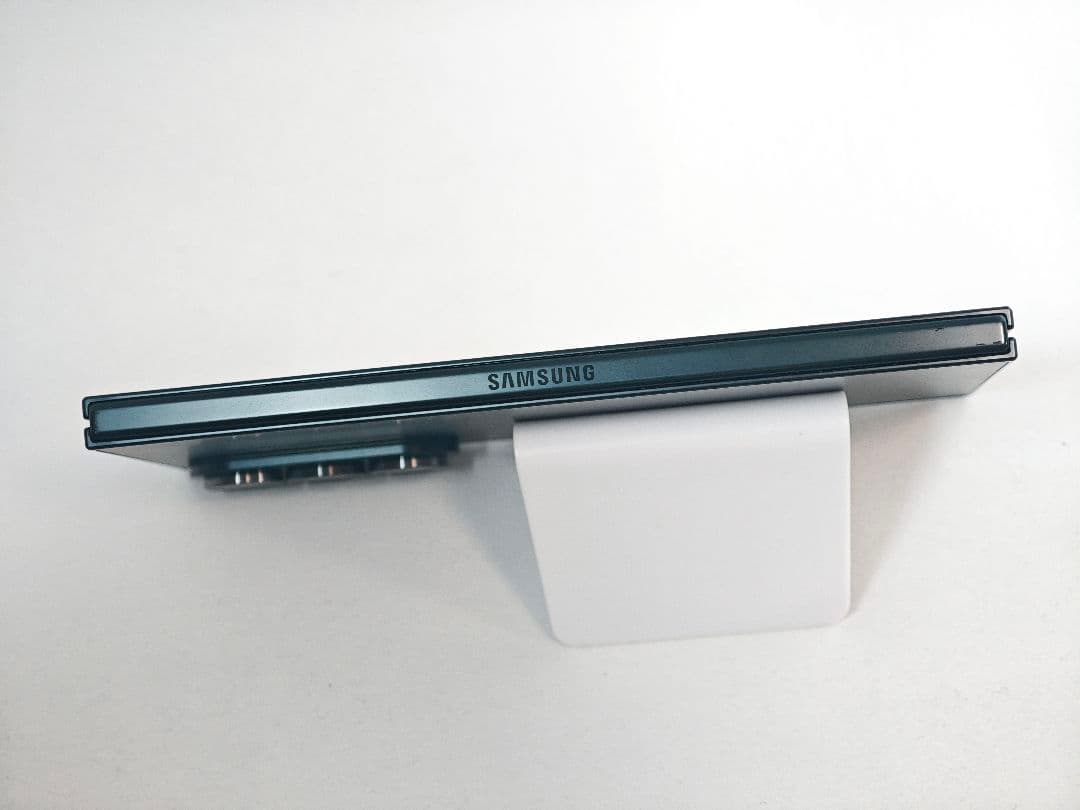 【Aランク】Galaxy Z Fold7 ジェットブラック 256GB 韓国版