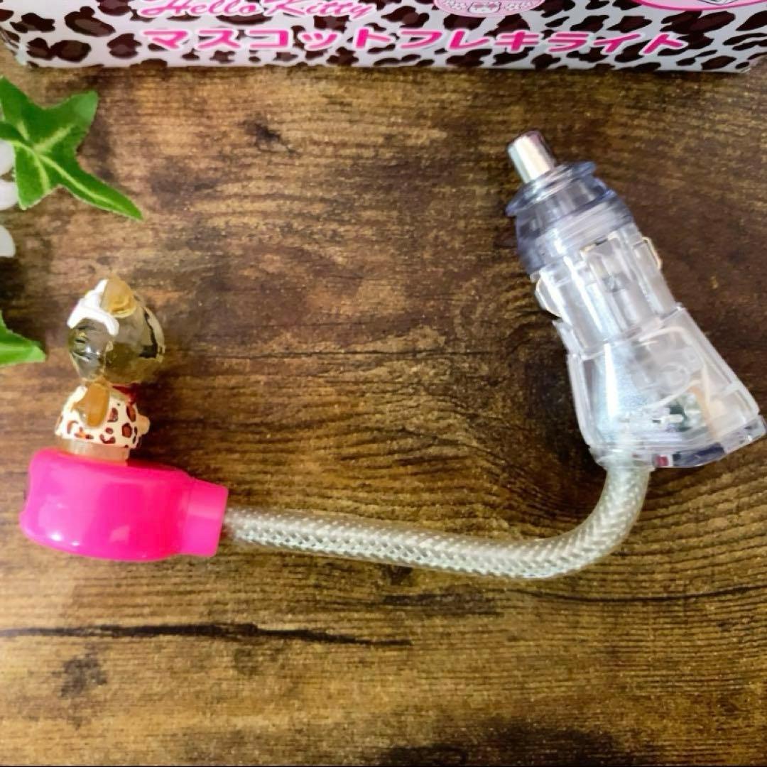 J*_様 ⭐︎希少激レア⭐︎日焼けキティ　ハイビスカス　ヒョウ柄マスコットフレキ