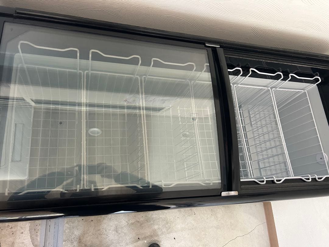 冷凍庫 TBSC-263F 167x76x82cm