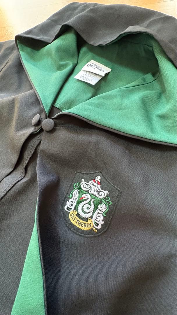 公式ハリーポッタースリザリン マント M ローブ