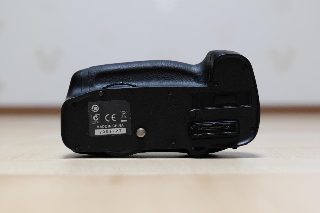 デジタルカメラ Nikon D600 + MB-D14