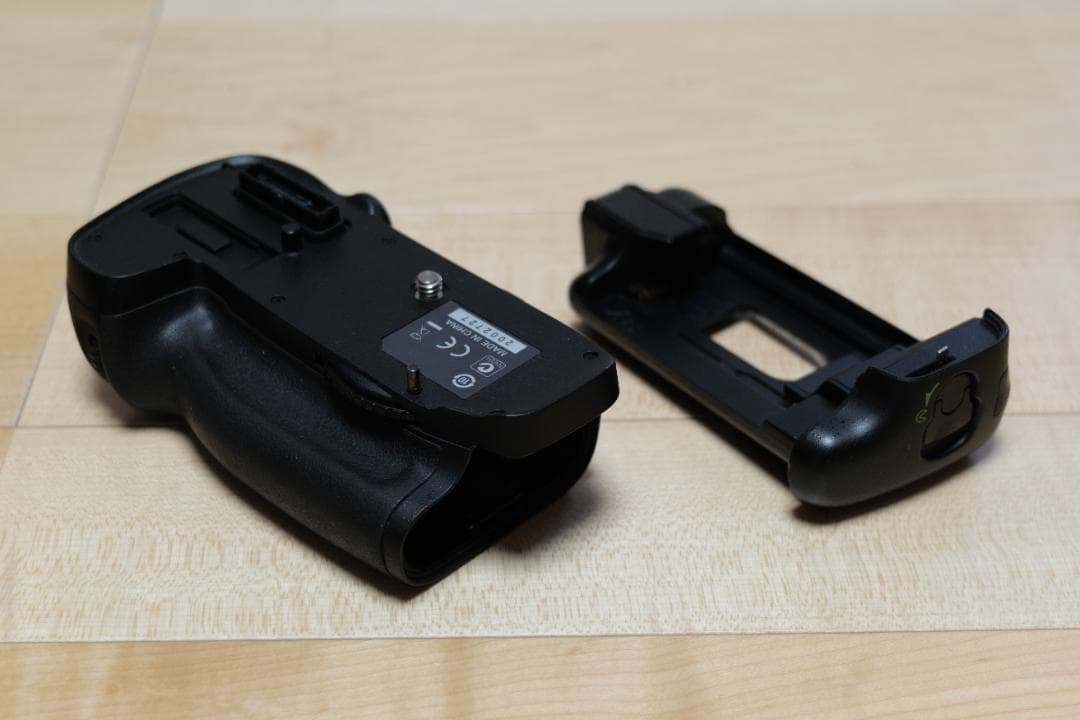 デジタルカメラ Nikon D600 + MB-D14