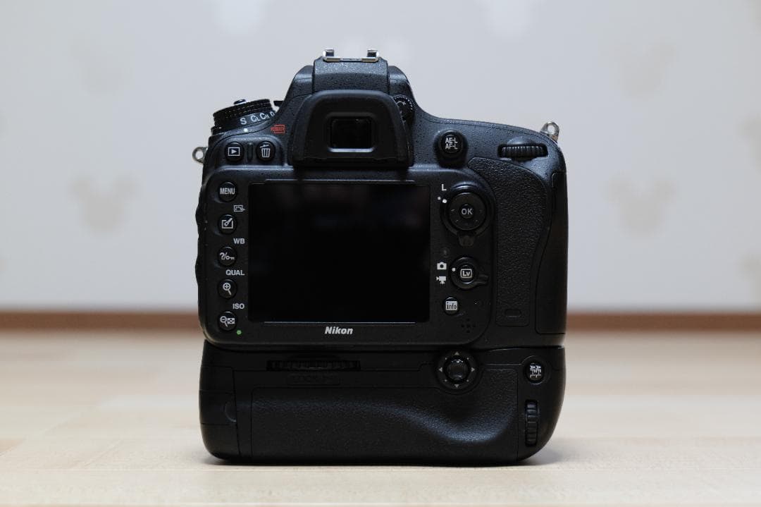 デジタルカメラ Nikon D600 + MB-D14