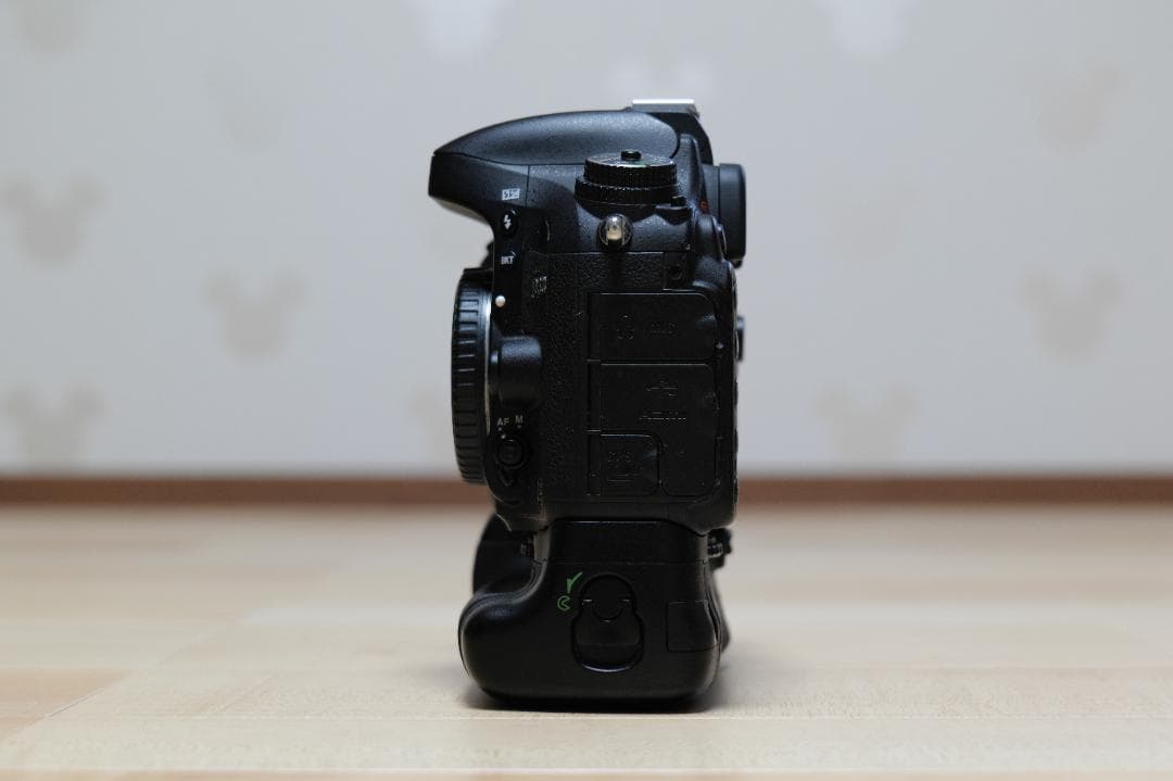 デジタルカメラ Nikon D600 + MB-D14