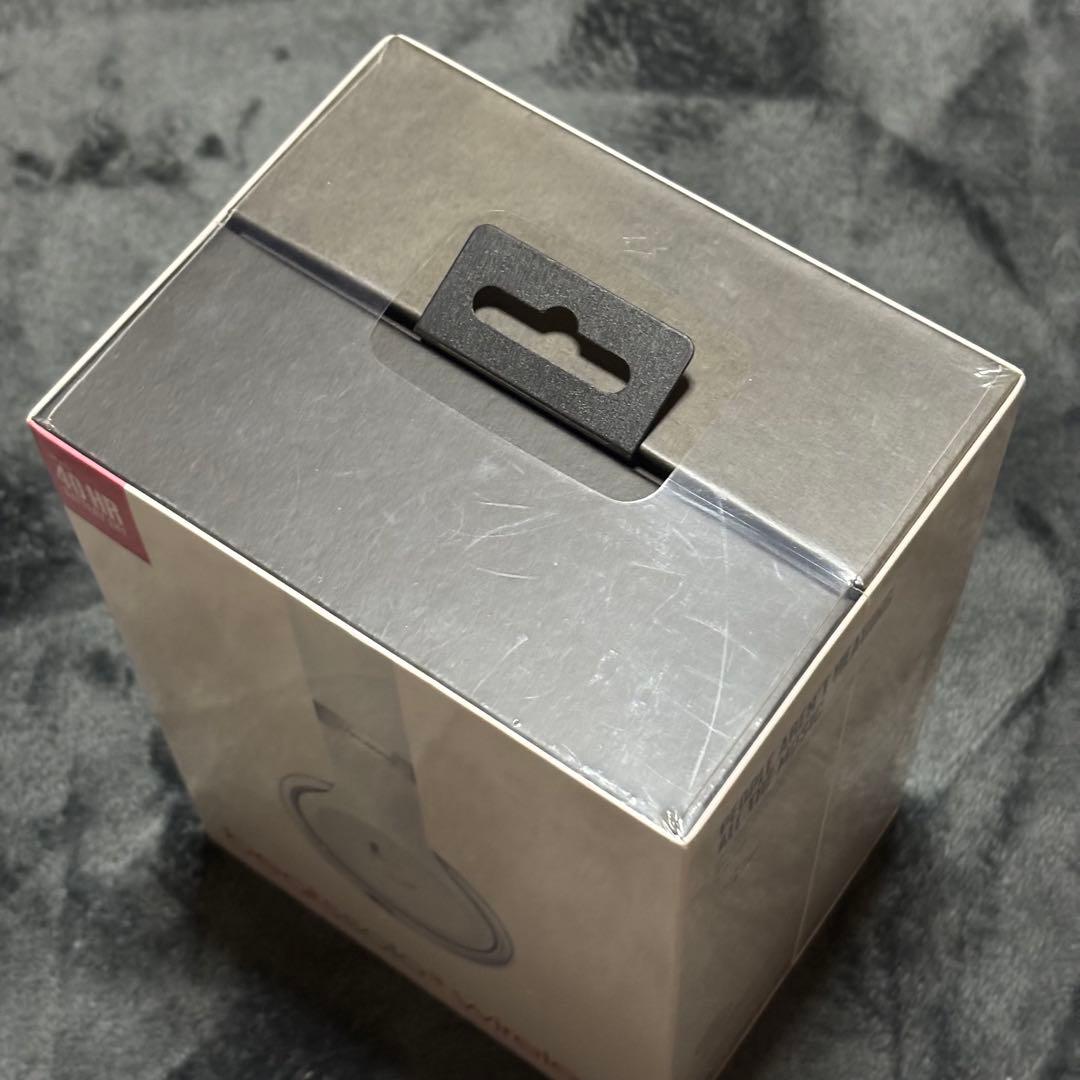 新品 beats solo 3 wireless ヘッドホン サテンシルバー