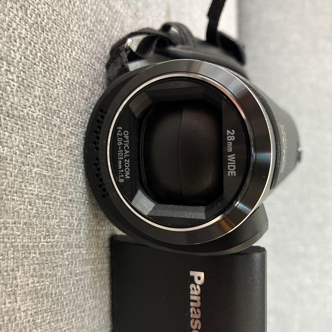 超美品　Panasonic HC-V495M ビデオカメラ 本体