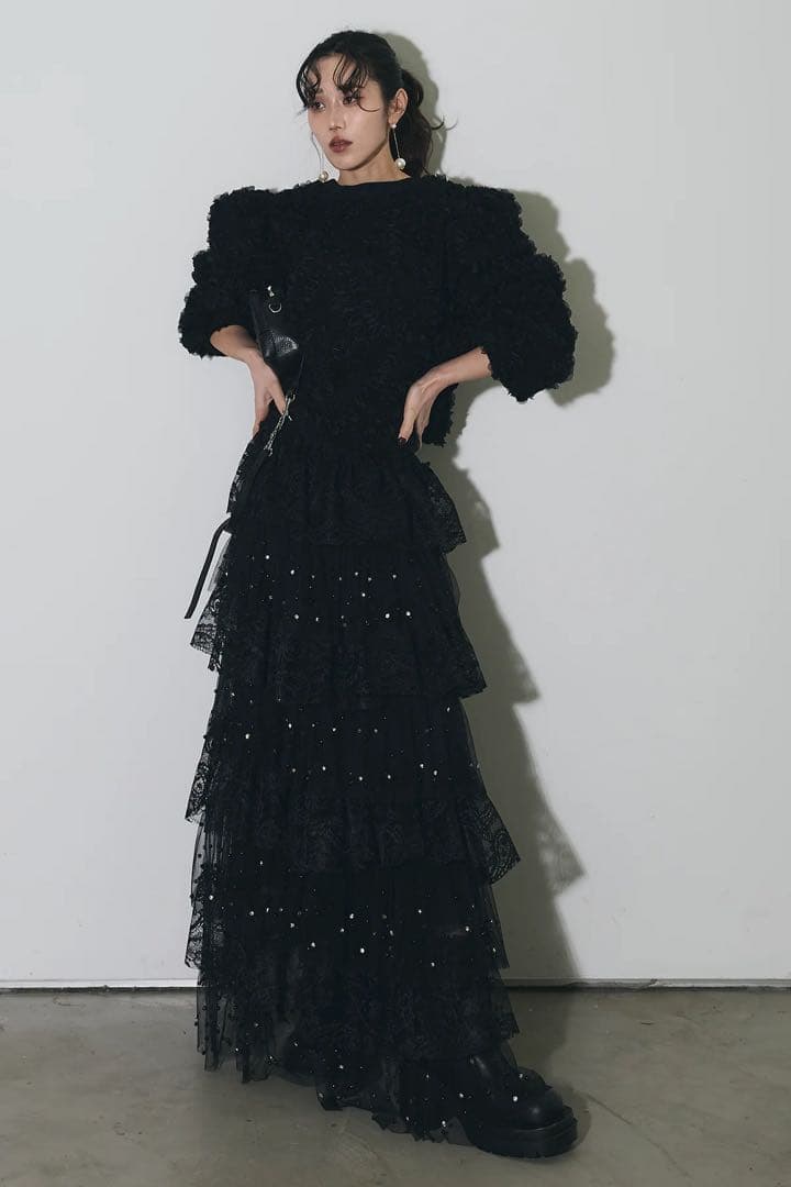 【新品未使用】andrea&co. ビジューレースチュールスカート