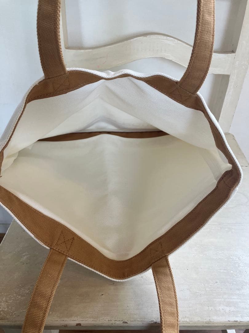 LOUIS VUITTON FONDATION トートバッグ　限定バック