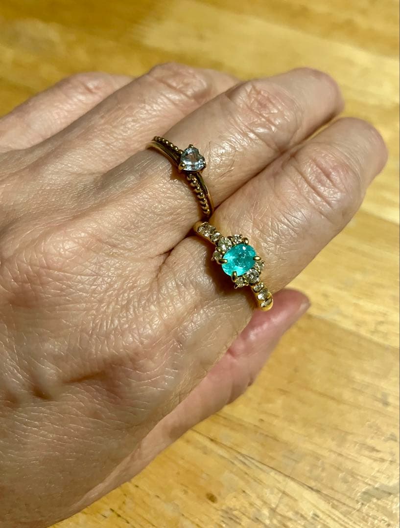 K18＊パライバトルマリン&ダイヤモンドリングです