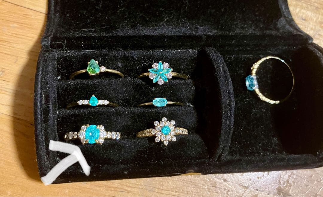 K18＊パライバトルマリン&ダイヤモンドリングです